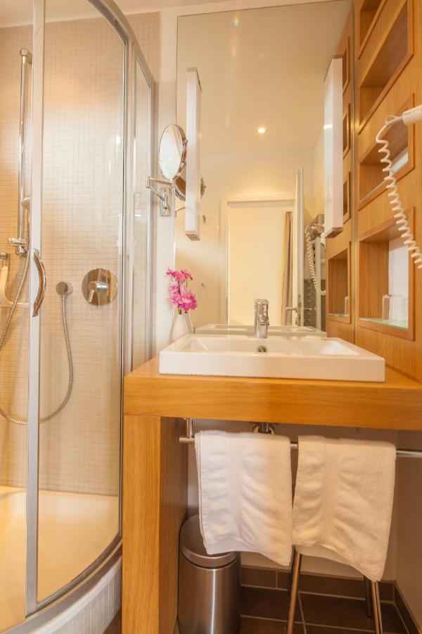 Hotel Erholung เคลเลนฮูเซน ภายนอก รูปภาพ